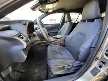 Lexus UX Crossover Facelifting 2.0 200 173KM 2022 LEXUS UX200 2,0 BENZYNA 171KM*Salon PL*Bezwypadkowy*Na gwarancji do 09,2025, zdjęcie 4