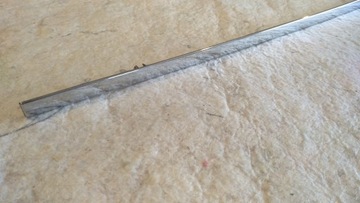 LIŠTA DVEŘE CHRÓM S W221 LEVÝ PŘEDNÍ