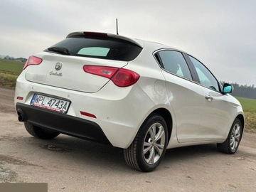 Alfa Romeo Giulietta Nuova II Hatchback 5d 1.4 TB 16v Mair 170KM 2011 Alfa Romeo Giulietta 1.4 TB 16V Multiair Collezione 170KM 2011r, zdjęcie 30