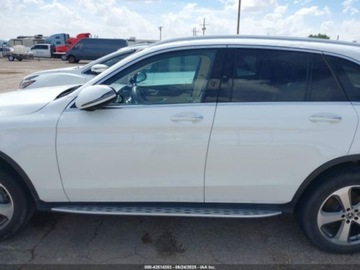 Mercedes GLC C254/X254 2022 Mercedes-Benz GLC 300 2022 2.0l 2.0 Benzyna 255KM, zdjęcie 2