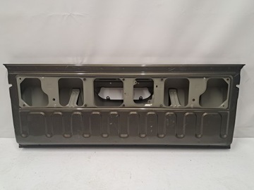 TOYOTA HILUX VÍKO KUFRU ZADNÍ BOK