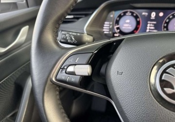 Skoda Octavia IV Liftback 1.5 TSI EVO 150KM 2024 Skoda Octavia SalonPL 1.5TSI 150KM SelectionPakiety Virtual Matrix Kessy A, zdjęcie 18