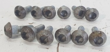 Болты переднего диска Yamaha FZS 1000 Fazer 01