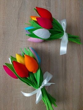 Dzień Matki tulipany z materiału ręcznie szyte bilecik
