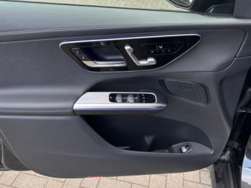 Mercedes GLC C254/X254 Coupe 2.0 220d 197KM 2025 GLC Coupe 220 d 4-Matic AMG Line 2.0 (197KM) 2025, zdjęcie 11