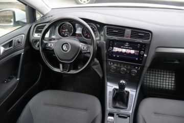 Volkswagen Golf VII Hatchback 3d Facelifting 1.6 TDI-CR DPF BMT 115KM 2019 VW Golf 1.6 TDI, Salon Polska, 1. Właściciel, zdjęcie 6