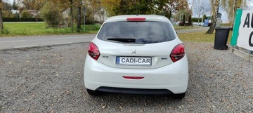 Peugeot 208 I Hatchback 5d Facelifting 1.2 PureTech 82KM 2016 Peugeot 208 Krajowy, super stan., zdjęcie 4