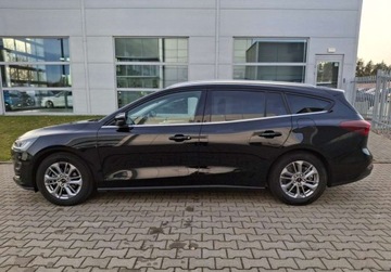 Ford Focus IV Kombi Facelifting 1.5 ECOBLUE 115KM 2024 Ford Focus 1.5 EcoBlue 115 KM 8AT Titanium - gwarancja fabryczna do 07.2026, zdjęcie 3