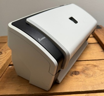 Сканер Fujitsu fi-6130z