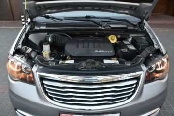 Chrysler Town &amp; Country V 2014 Chrysler Town &amp; Country S 3.6 V6 292KM 2014r., zdjęcie 26