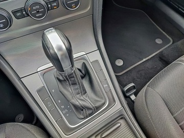 Volkswagen Golf VII Hatchback 3d 1.4 TSI BlueMotion Technology 125KM 2015 Volkswagen Golf VII 1.4 TSI Lounge + DSG, zdjęcie 12