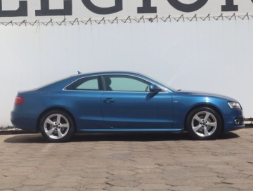 Audi A5 8T Coupe 1.8 TFSI 170KM 2008 Audi A5 1.8 TFSI, Skóra, Navi, Xenon, Bi-Xenon, zdjęcie 5