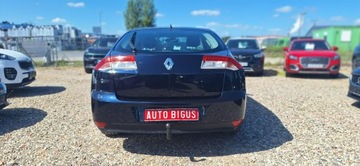 Renault Laguna III Hatchback 2.0 16v 140KM 2007 Renault Laguna climatronic duza navi, zdjęcie 7