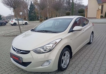 Hyundai Elantra V Sedan 1.6 D-CVVT MPI 132KM 2012 Hyundai Elantra Kupiony w Polsce - benzyna - 1,6 - 132 KM 1.6 Benzyna 132KM, zdjęcie 2