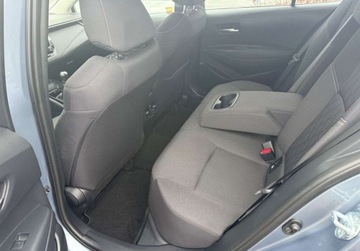 Toyota Corolla XII Sedan 1.5 VVT-i 125KM 2022 Toyota Corolla 1.5i NAVI Ledy Kamera Salon PL 60.000 km 1.5 Benzyna, zdjęcie 12