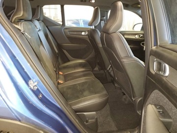 Volvo XC40 Crossover 2.0 T5 247KM 2020 Volvo XC 40 2020 VOLVO XC40 T5 R-DESIGN 2.0 Benzyna 248KM, zdjęcie 10