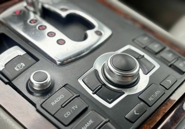 Audi A8 D3 Sedan 3.0 V6 TDI 233KM 2005 Audi A8 3.0 TDI Quattro AUTOMAT Zadbany Atrakcyjny wyglad Zamiana, zdjęcie 19