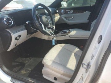 Mercedes Klasa E W213 2020 Mercedes-Benz Klasa E 350, 2020r., 4x4, 2.0L 2.0 Benzyna 255KM, zdjęcie 6