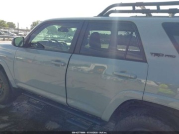 Toyota 2021 Toyota 4-Runner Trd Pro 2021 4.0l 4.0 Benzyna 270KM, zdjęcie 2