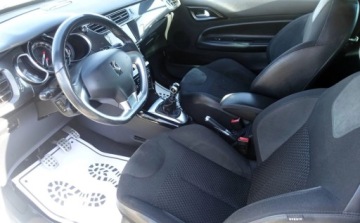 DS 3 Hatchback (Citroen) 1.6 e-HDi 114KM 2013 Citroen DS3 1.6e-HDI 114KM Klimatronik LEDY Serwisowany Oryginalne szyby, zdjęcie 10