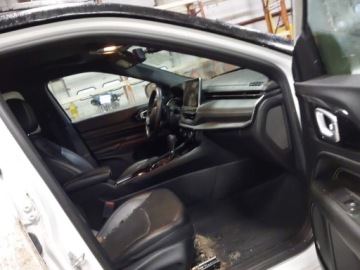 Jeep Compass II 2022 Jeep Compass 2022 JEEP COMPASS HIGH ALTITUDE 4X4 2.4 Benzyna 177KM, zdjęcie 8