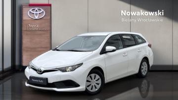 Toyota Corolla XI Sedan Facelifting 1,33 Dual VVT-i 99KM 2018 Toyota Auris 1.33 VVT-i Active II (2012-) 1.33 VVT