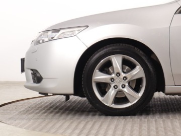 Honda Accord VIII Sedan 2.0 VTEC 156KM 2014 Honda Accord 2.0 i-VTEC, GAZ, Xenon, Bi-Xenon, zdjęcie 13