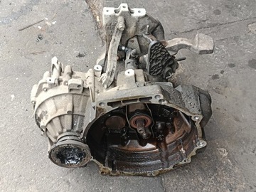VW TOURAN 1,6TDI SKRZYNIA BIEGÓW MFR