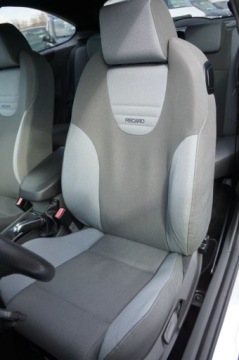 Ford Focus II Hatchback 5d 2.5 Duratec ST 225KM 2010 Ford Focus ST 2.5 Benzyna 225 KM, Klimatronic, Ksenon, Maly przebieg 2.5, zdjęcie 20