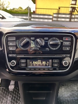 Volkswagen up! Hatchback 5d 1.0 MPI 75KM 2014 Volkswagen up! PANORAMA MaxOpcja CUP 1WŁ 5Drzwi 2014 Tylko 143tyś 1.0 Klima, zdjęcie 10