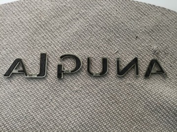 Значок Логотип Эмблема Надпись Буквы Renault Laguna II