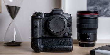 Аккумуляторная ручка Newell BG-R10 для Canon EOS R5/R6