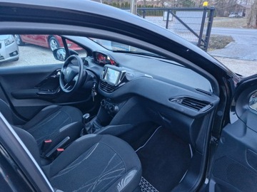 Peugeot 208 I Hatchback 3d 1.2 VTI 82KM 2012 Peugeot 208 Sliczny 1.2 benzyna 255tys km zarejestrowany Bogata wersja g, zdjęcie 21