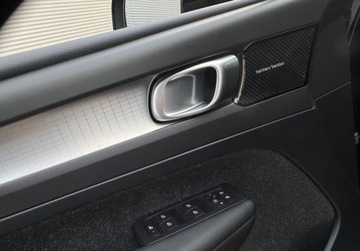 Volvo XC40 Crossover 2.0 D3 150KM 2019 Volvo XC 40 2,0 Multi Led 150PS Virtual Tacho Skora Harman Kardon Reling S, zdjęcie 16