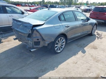 Volvo 2021 Volvo S60 T6 Momentum 2021 2.0l 2.0 Benzyna 330KM, zdjęcie 2