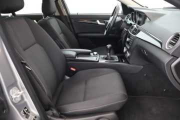 Mercedes Klasa C W204 Limuzyna 2.2 220 CDI BlueEfficiency 170KM 2011 Mercedes C C 220 CDI, 167 KM, Navi, Klima, zdjęcie 8