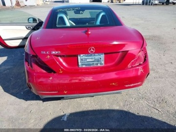 Mercedes SLC 2020 Mercedes-Benz SLC 2020 Mercedes-Benz SLC SLC 300 Roadster 2.0 Benzyna 241KM, zdjęcie 5