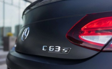 Mercedes Klasa C W206 2022 Mercedes-Benz Klasa C 63 S AMG Final Edition 1 z 499 egzemplarzy Stan ko, zdjęcie 12