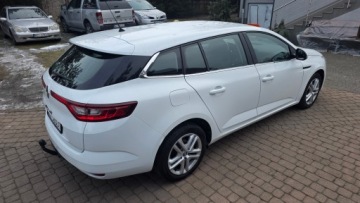 Renault Megane IV Grandtour 1.2 Energy TCe 100KM 2017 RENAULT MEGANE IV 1.2 ENERGY TCe 100 PLAY SUPER STAN PRZEBIEG TYLKO 90TKM!, zdjęcie 14