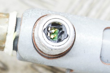 BMW 6 E63 M6 PRAVÁ STRANA STŘECHA 5322322 5.0 BENZÍN 373KW 2006