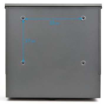 ПОЧТОВЫЙ ЯЩИК ЛИСТОВКИ ГАЗЕТЫ POCZTOWA НА ЗАБОРЕ С АНТРАЦИТОВЫМИ ЯЩИКАМИ ДЛЯ ГАЗЕТ