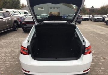 Skoda Superb III Liftback Facelifting 1.5 TSI 150KM 2022 Skoda Superb Active DSG, Gwarancja, Czujniki parkowania, Apple CarPlay 1.5, zdjęcie 7