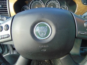 JAGUAR X-TYPE VOLANT MULTIFUNKČNÍ + ULOŽENÍ ŘIDIČE