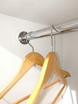 Металлический хромированный мебельный штанга FI25 50см, комплект шурупов с розетками для гардероба