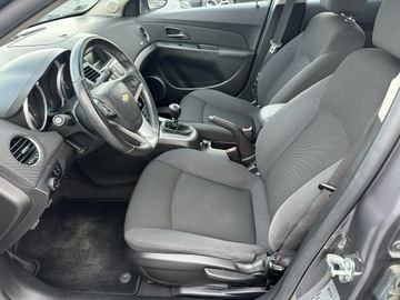 Chevrolet Cruze Hatchback 5d 2.0 VCDI 16V DOHC 163KM 2011 Chevrolet Cruze Opel Astra 2.0 VCDi 163KM Salon PL, zdjęcie 10