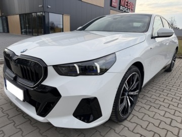 BMW Seria 5 G90-91 2023 BMW 520d xDrive M Sport PRO | Polski Salon | Gwarancja | FAKTURA VAT 23%, zdjęcie 1