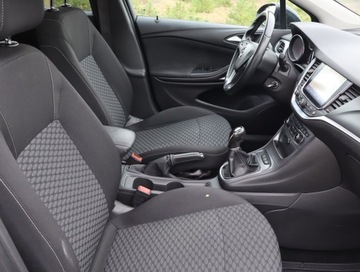 Opel Astra K Sports Tourer 1.0 Turbo 105KM 2016 Opel Astra 1.0 Turbo, Navi, Klima, Klimatronic, zdjęcie 8