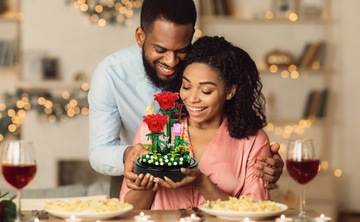 БЛОКИ ЦВЕТЫ ПОДСОЛНУХИ САД ПОДАРОК ​​НА ДЕНЬ СВЯТОГО ВАЛЕНТИНА 596× ОРНАМЕНТ ВЕЧНАЯ РОЗА