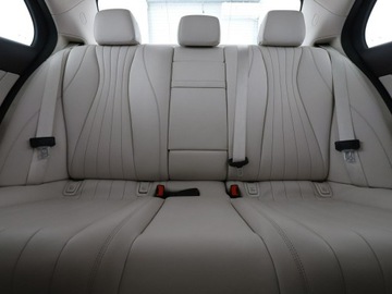 Mercedes Klasa E W213 Limuzyna 2.0 220d 194KM 2016 Mercedes E 220 Avantgarde Automat Navi Kamera, zdjęcie 17