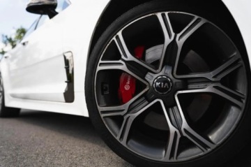 Kia Stinger Liftback 3.3 T-GDi 370KM 2018 Kia Stinger 3.3 T-GDI, Serwis ASO, 4X4, Automat, zdjęcie 10